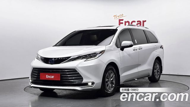 Toyota Sienna 2023