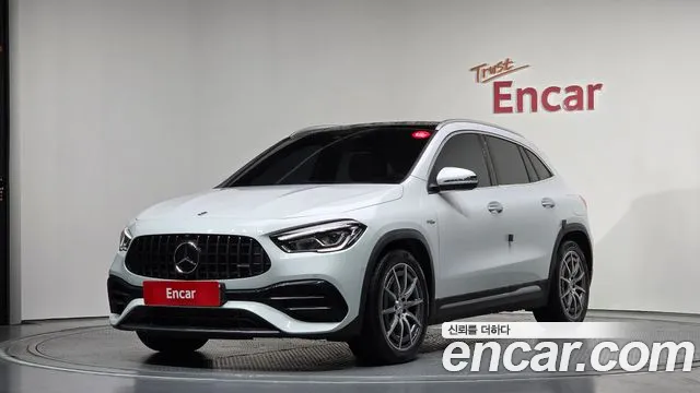 Mercedes-Benz GLA-Class 2022