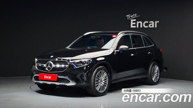 Mercedes-Benz GLC-Class 2026