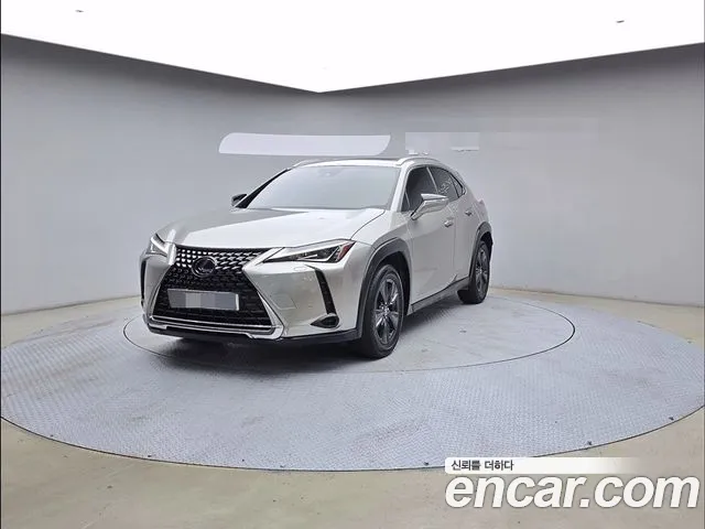 Lexus UX 2019