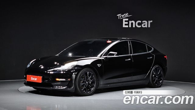 Tesla Model 3 2020