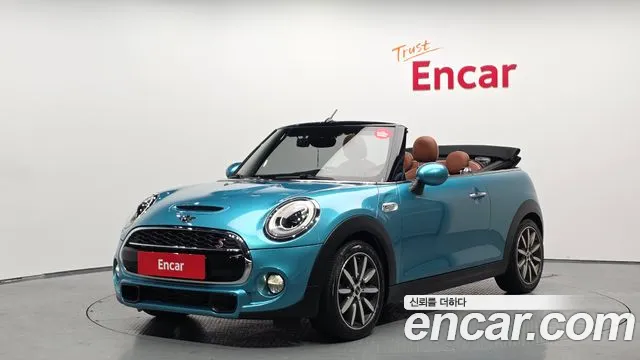 MINI Cooper Convertible 2016