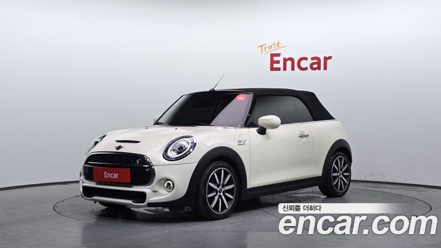 MINI Cooper Convertible 2020