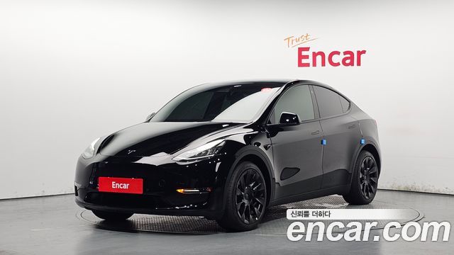 Tesla Model Y 2022