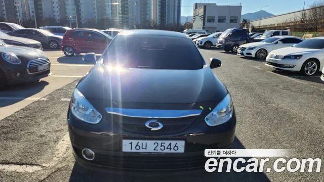 Renault SM3 2011