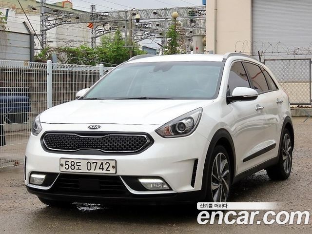 Kia Niro 2016
