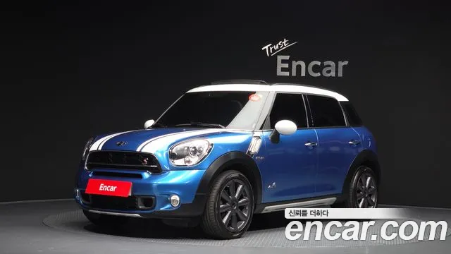 MINI Countryman 2016