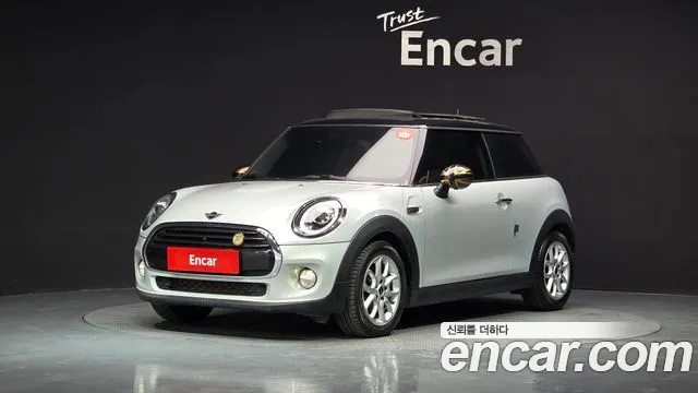 MINI Cooper 2018