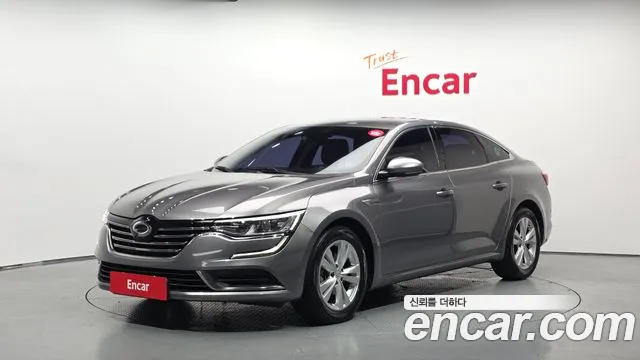 Renault SM6 2016