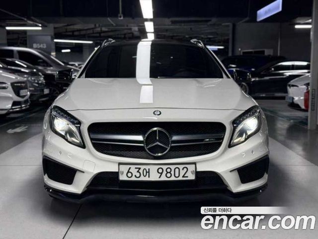 Mercedes-Benz GLA-Class 2015