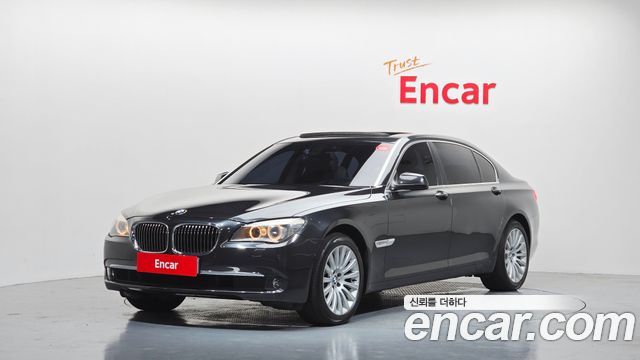 BMW 7-Series 2010