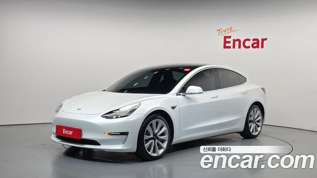Tesla Model 3 2020
