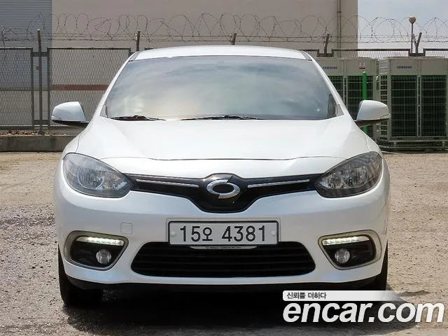 Renault SM3 2015