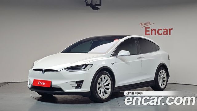 Tesla Model X 2018