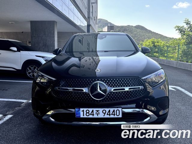 Mercedes-Benz GLC-Class 2026