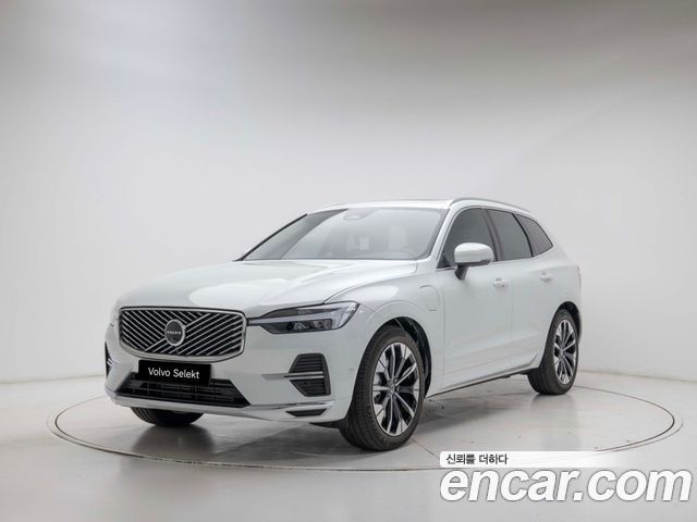 Volvo XC60 2025