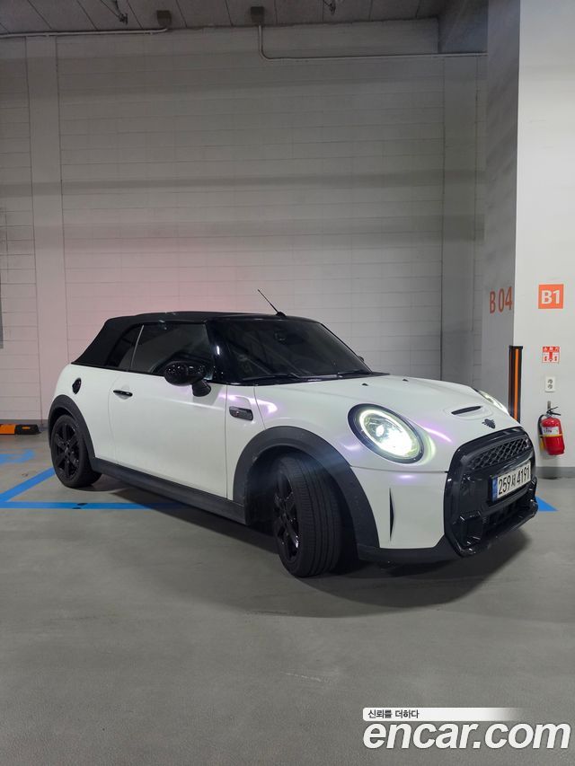MINI Cooper Convertible 2022