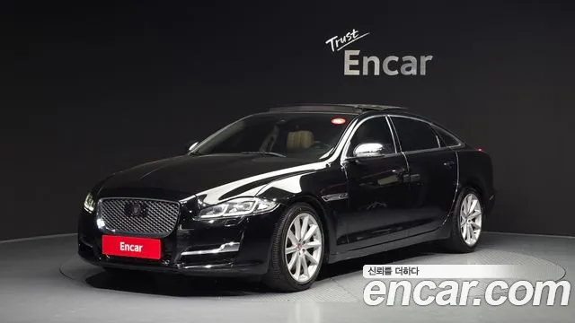 Jaguar XJ 2016