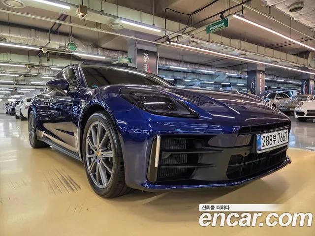 Porsche Panamera 2025