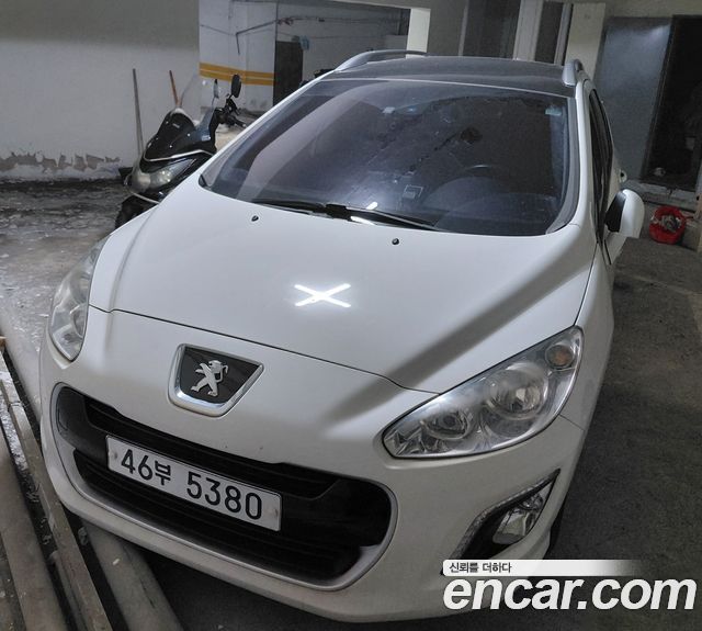 Peugeot 308 2012