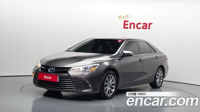 Toyota Camry 2016