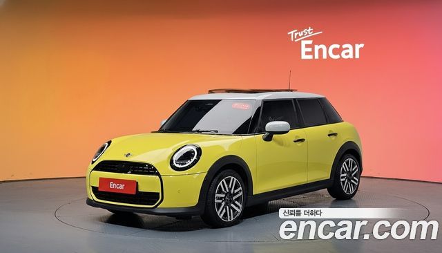 MINI Cooper 2025