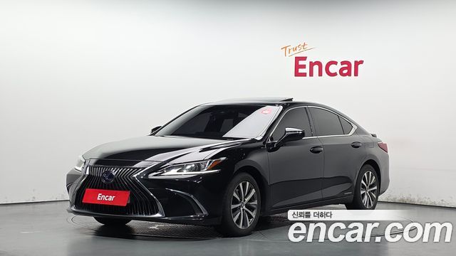 Lexus ES 2018