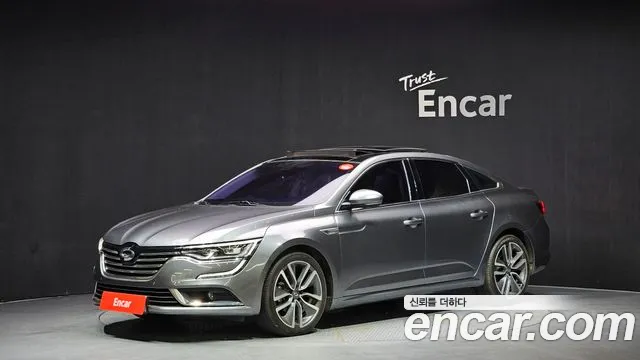 Renault SM6 2016