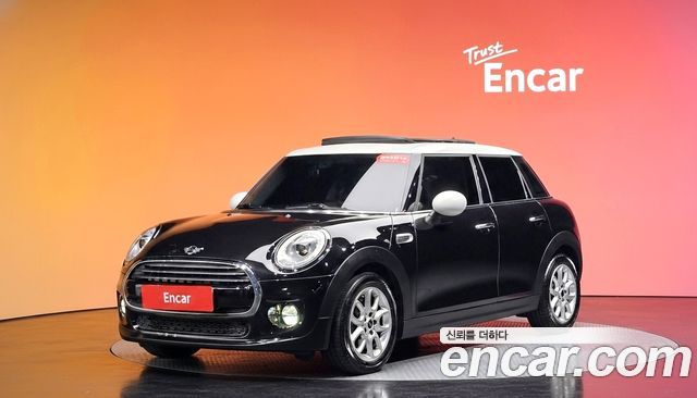 MINI Cooper 2018