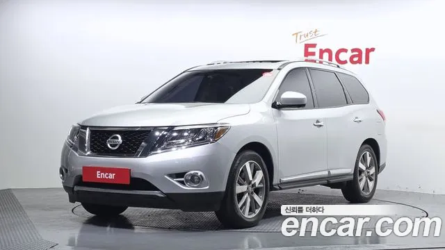 Nissan Pathfinder 2015