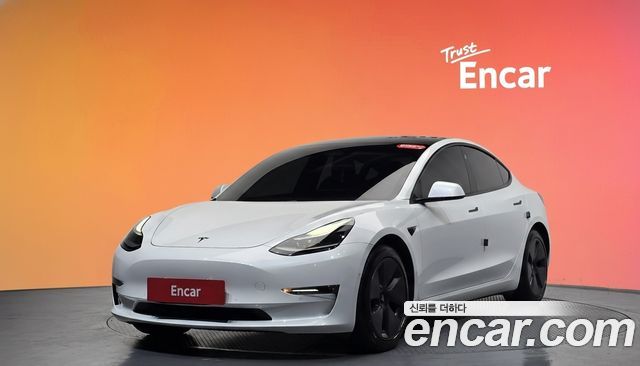 Tesla Model 3 2021