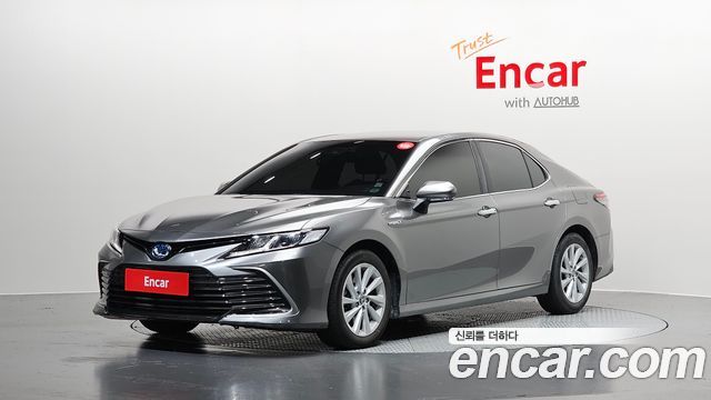 Toyota Camry 2023