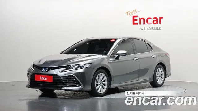 Toyota Camry 2023