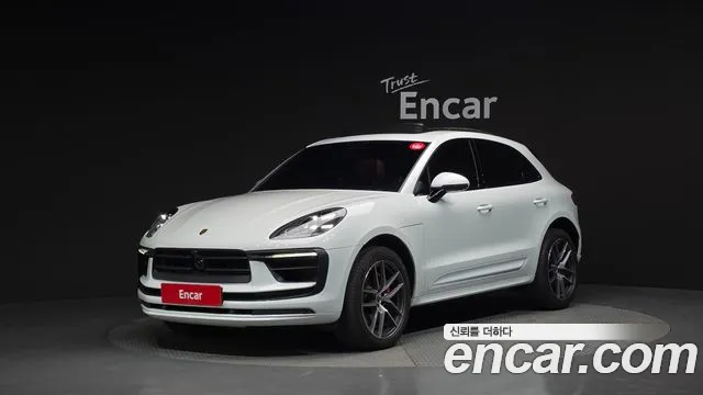 Porsche Macan 2023