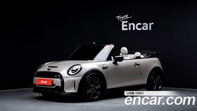 MINI Cooper Convertible 2022