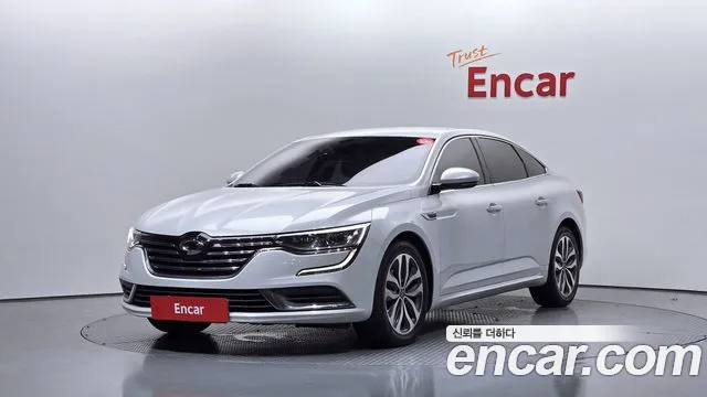 Renault SM6 2016