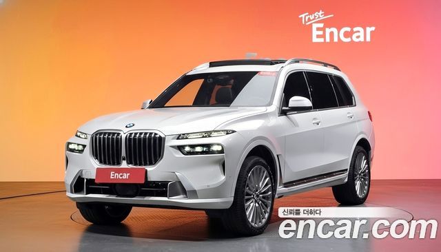 BMW X7 2025