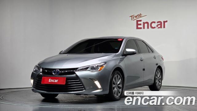 Toyota Camry 2016