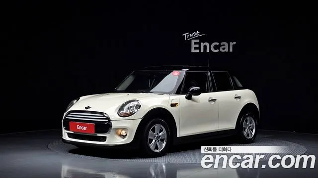 MINI Cooper 2015