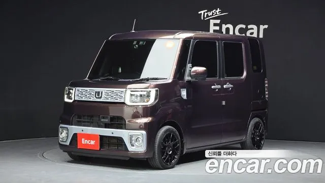 Daihatsu WAKE 2014