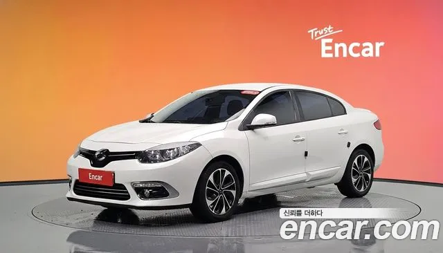 Renault SM3 2016
