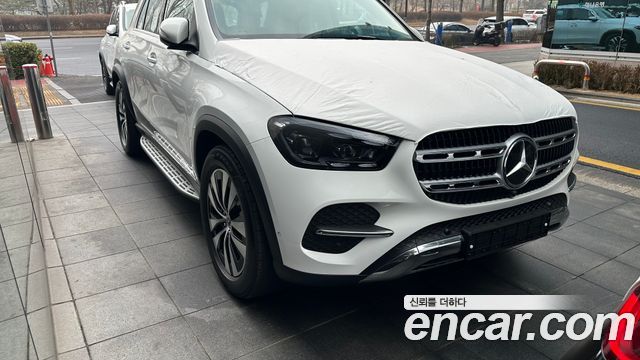 Mercedes-Benz GLE-Class 2026