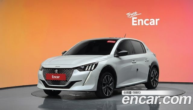 Peugeot 208 2022