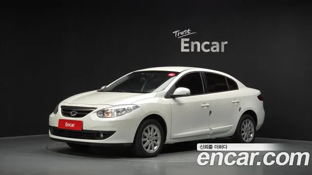 Renault SM3 2011
