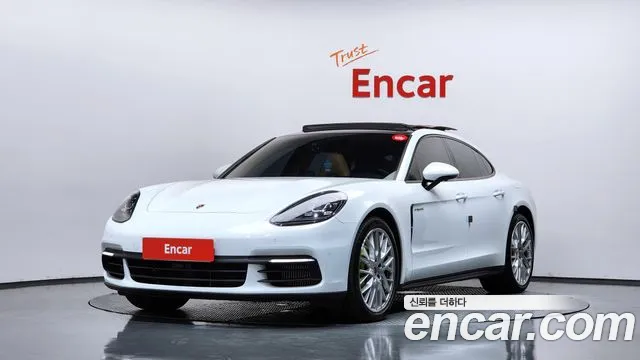Porsche Panamera 2018