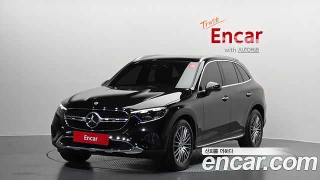 Mercedes-Benz GLC-Class 2025