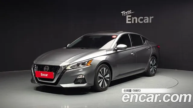 Nissan Altima 2019