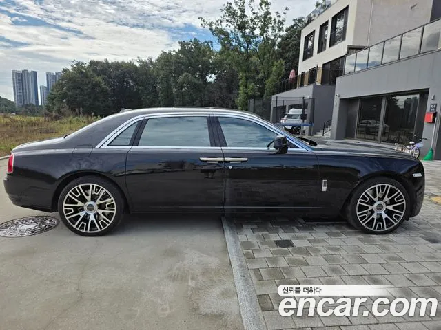 Rolls-Royce Ghost 2016