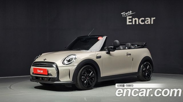 MINI Cooper Convertible 2024