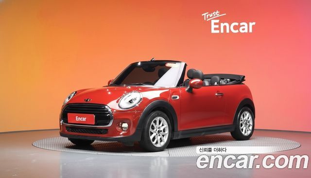 MINI Cooper Convertible 2017
